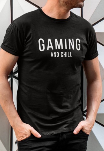 Game Head Clothing Referenz-Bild Gaming And Chill T Shirt Schwarz Model